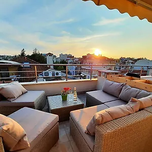 Shik & Chic In The Heart Of # 5min From Beach # New Apartment
